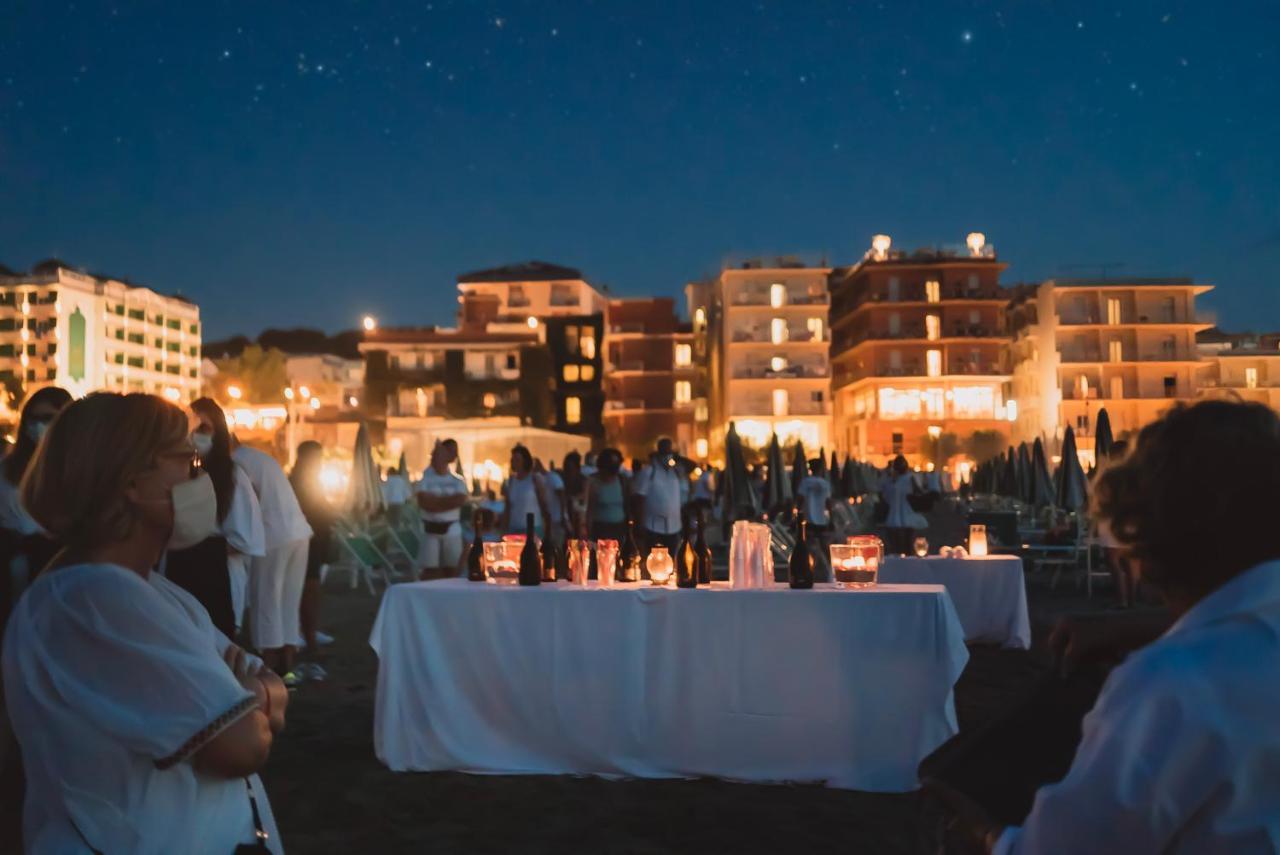 Giovanna Regina Hotel Габичче-Маре Экстерьер фото