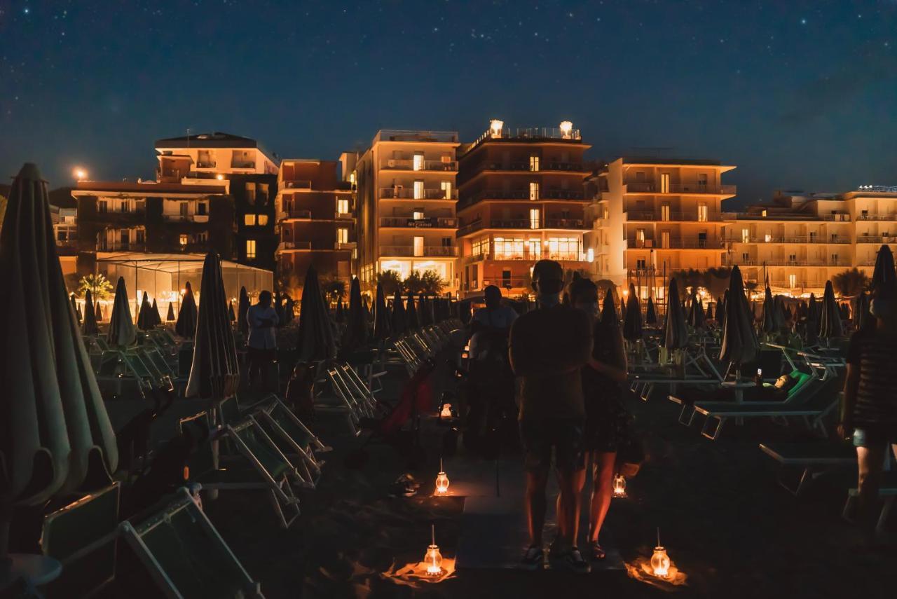 Giovanna Regina Hotel Габичче-Маре Экстерьер фото