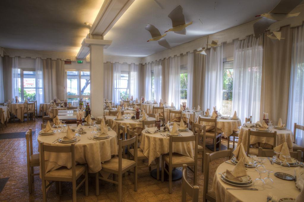 Giovanna Regina Hotel Габичче-Маре Экстерьер фото